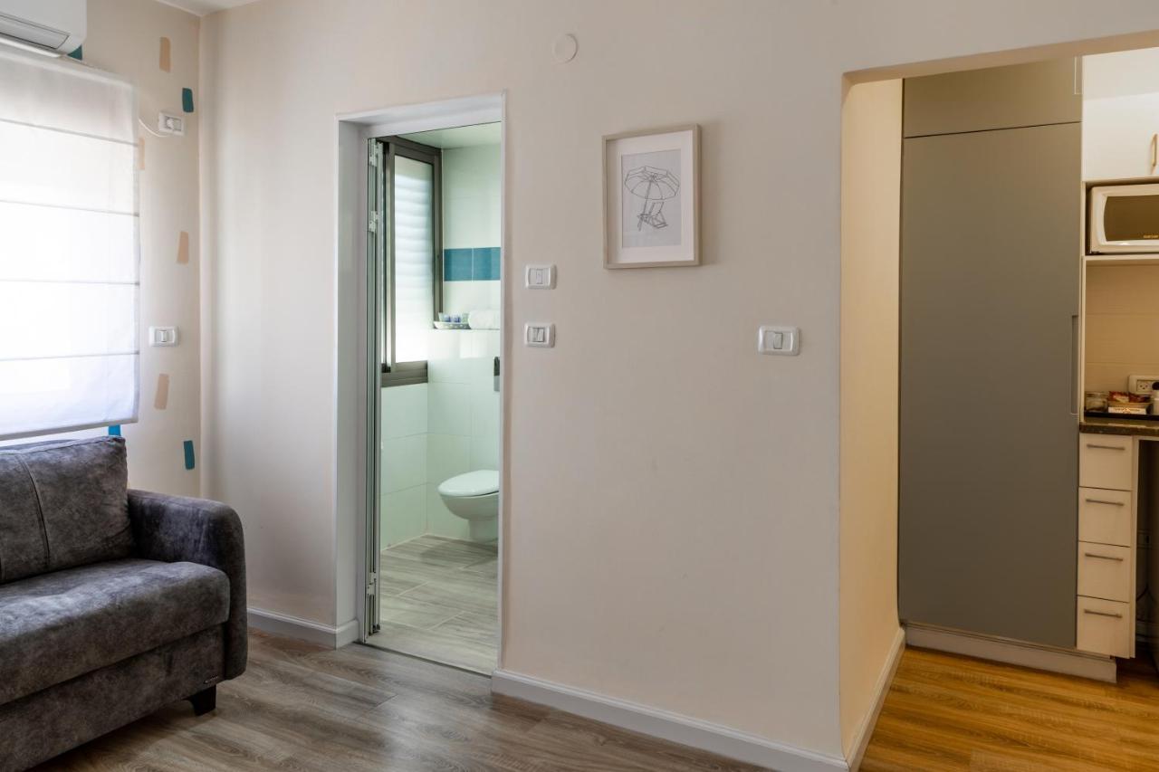 Domus Bat Galim Hotel Хайфа Экстерьер фото