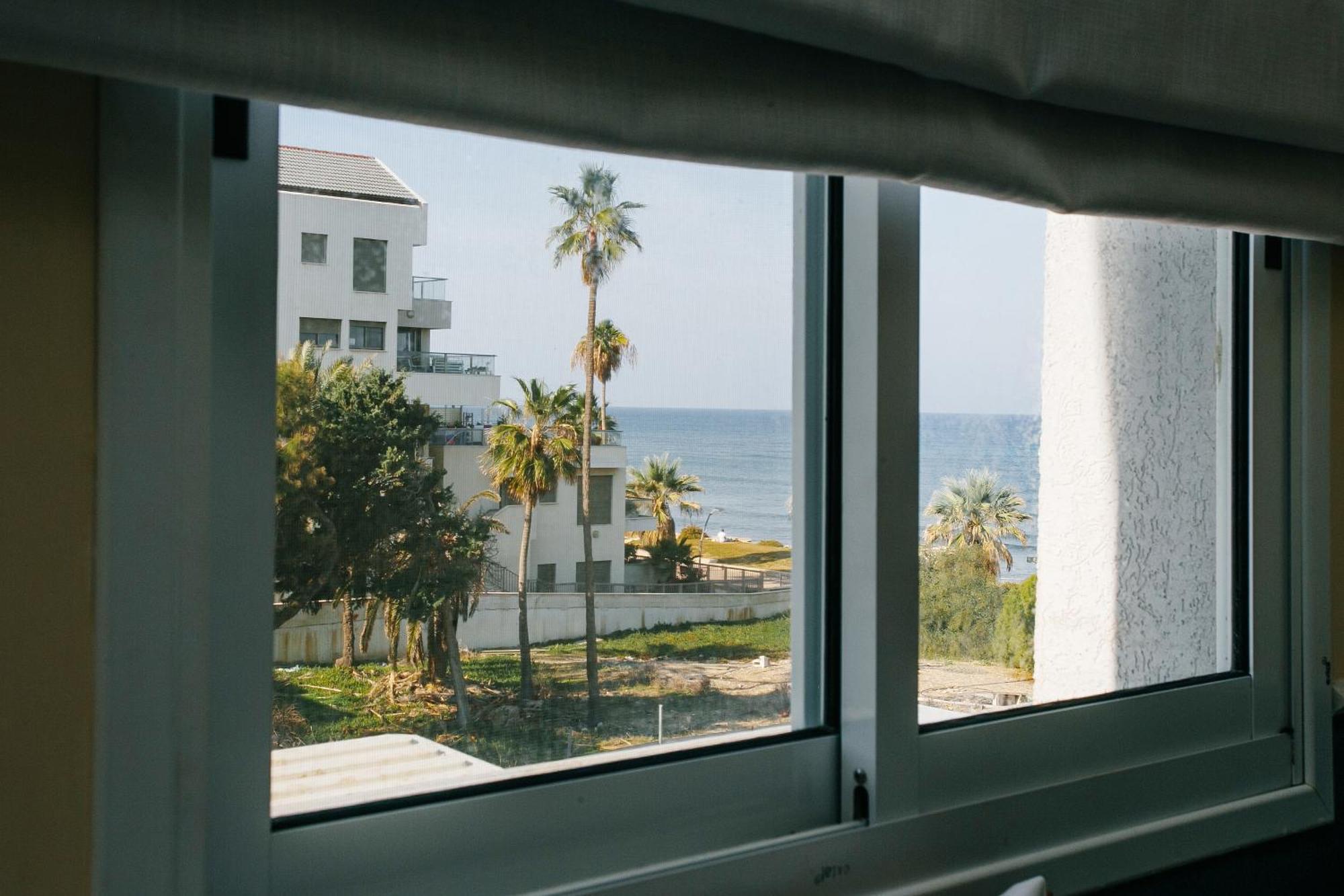 Domus Bat Galim Hotel Хайфа Экстерьер фото
